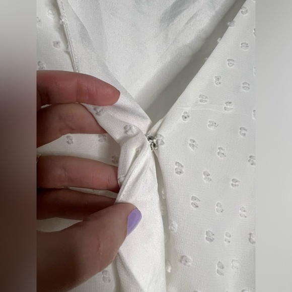 BB Dakota White Swiss Dot Long Sleeve Romper Small - Picture 6 of 8